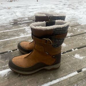 Merrell Eventyr Mid Winter Boots Womens Size 7.5 Brown Leather
Waterproof Shoes